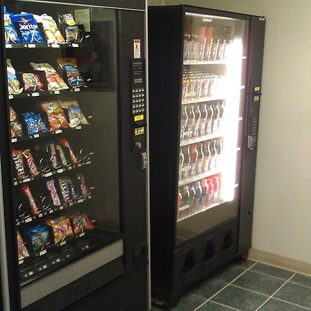 Super 8 By Wyndham Newburgh/West Point Stewart Intl Airport Motel Luaran gambar