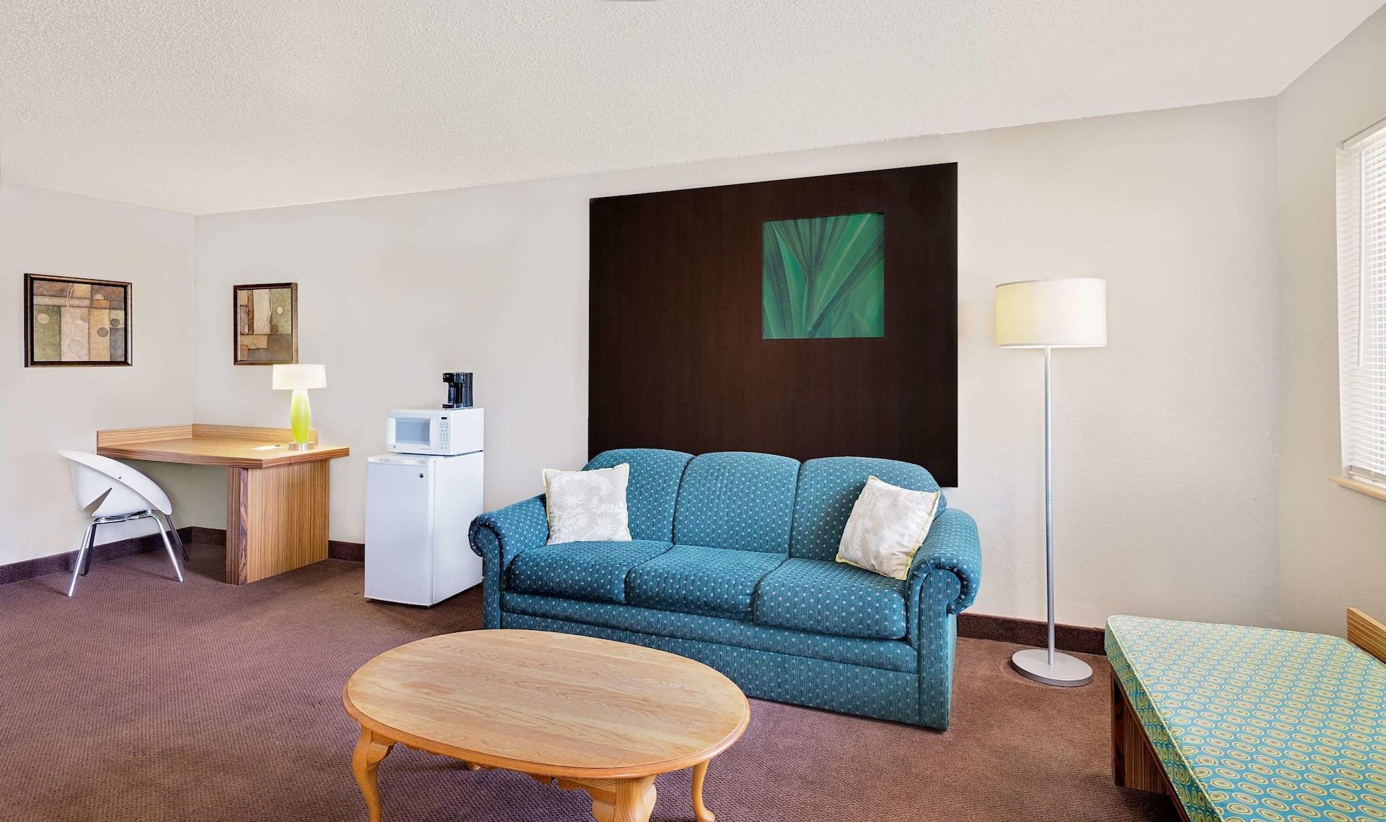 Super 8 By Wyndham Newburgh/West Point Stewart Intl Airport Motel Luaran gambar