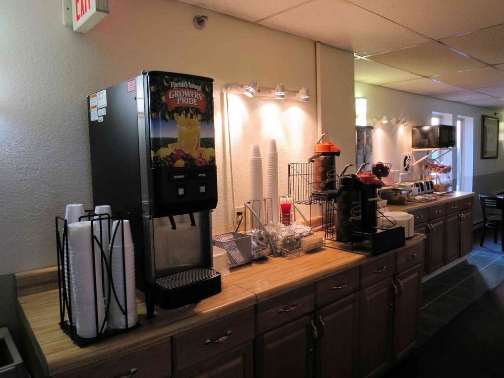Super 8 By Wyndham Newburgh/West Point Stewart Intl Airport Motel Luaran gambar