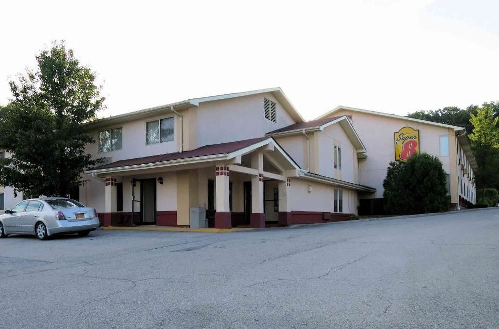 Super 8 By Wyndham Newburgh/West Point Stewart Intl Airport Motel Luaran gambar